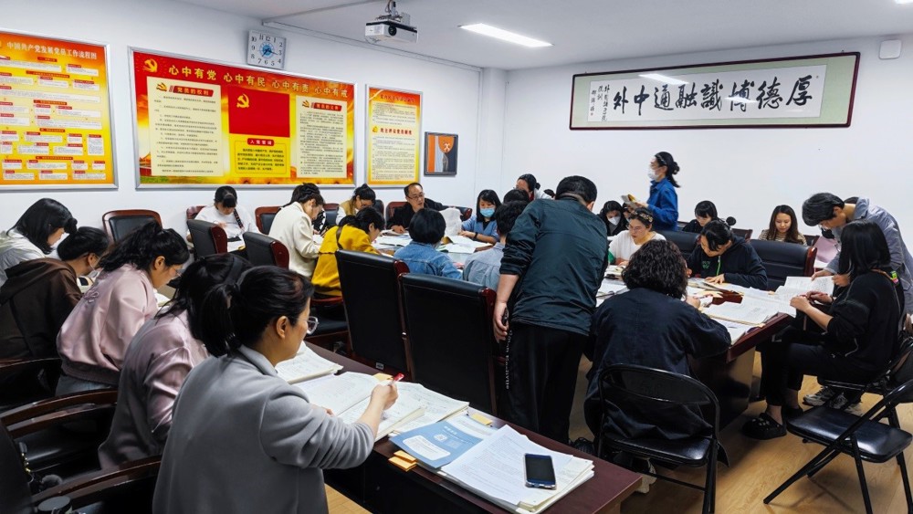 7930498e2daf41b897ac96727ad3804c.jpg 7930498e2daf41b897ac96727ad3804c.jpg