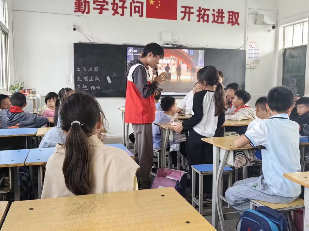 f45a5daeac644b6fae3796927c3c8617.jpg f45a5daeac644b6fae3796927c3c8617.jpg