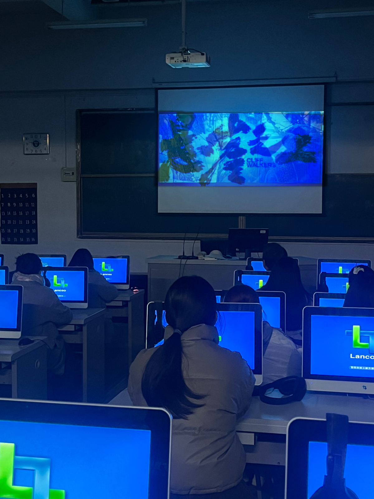 813591b717b04527aaa68da3f2024e25.jpg 813591b717b04527aaa68da3f2024e25.jpg